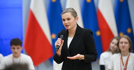 "Nie dotrzymała pani słowa". Katecheci rozczarowani Nowacką