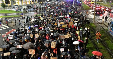 Protesty w całej Polsce. W niedzielę wyjdą z budzikami na ulice