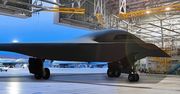 Bombowiec Stealth B-21. Siły powietrzne USA pokazują prototyp