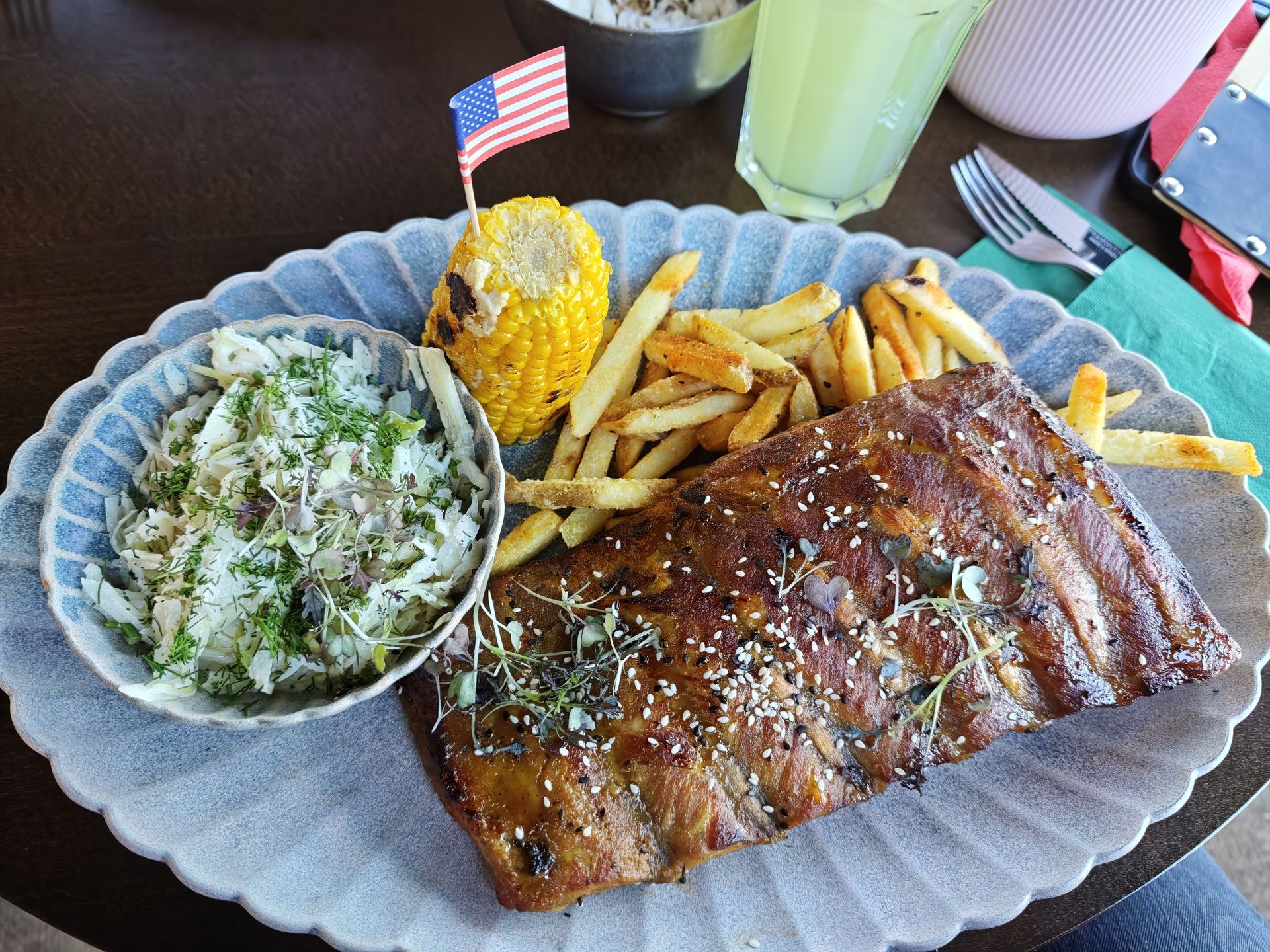 Żeberka w miodowej marynacie