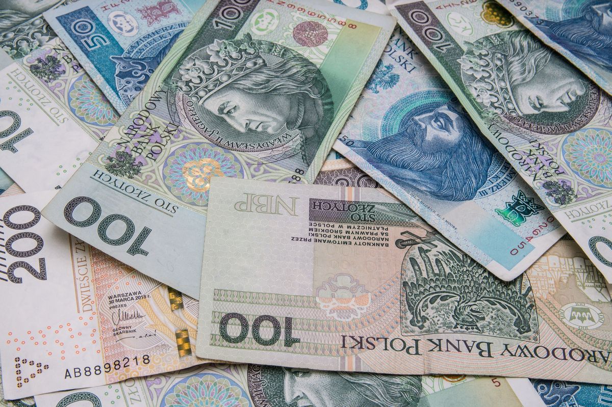 Pomoc dla Ukrainy będzie kosztem uzyskania przychodu. Rząd szykuje nowe prawo 