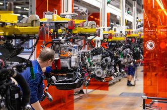 Fala zwolnień zalewa branżę motoryzacyjną. Jest gorzej niż w pandemii