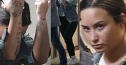 Wściekła Demi Lovato pokazuje "faki" fotoreporterom (FOTO)