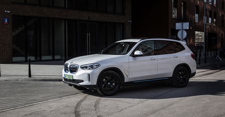 BMW gotowe na zakaz sprzedaży spalinówek już w 2030 roku. Takich marek jest znacznie więcej