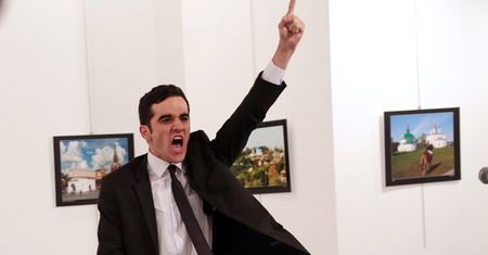 Burhan Ozbilici autorem zdjęcia roku w World Press Photo 2017. Zobaczcie pozostałych nagrodzonych