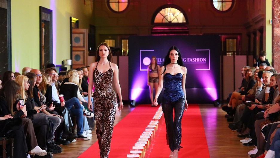 Kielce Young Fashion 2025 zachwycił publiczność Wojewódzkiego Domu Kultury