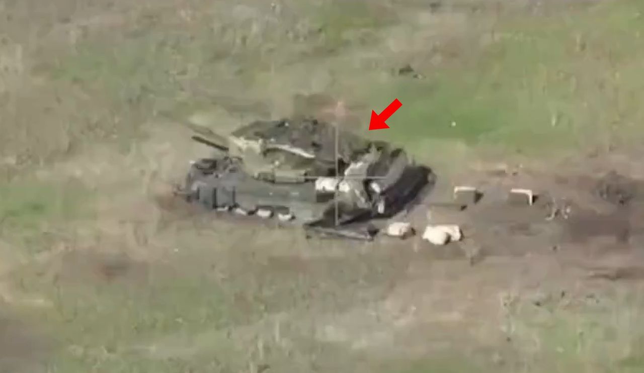 Tajemnicza eksplozja. Rosyjski czołg praktycznie "wyparował"