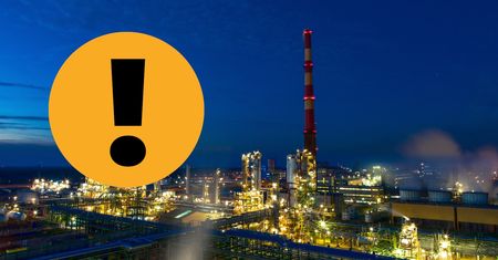 Awaria jednej z instalacji w Anwilu. Ogłoszono alarm II stopnia
