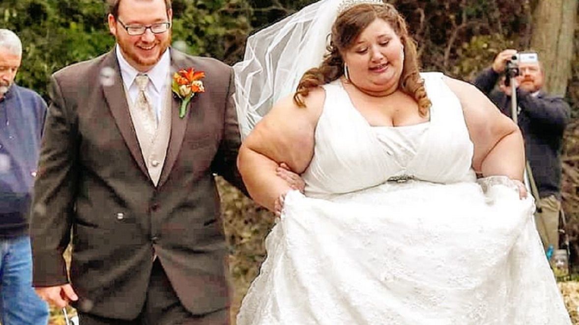 Lexi w dniu ślubu ważyła ponad 200 kilogramów.