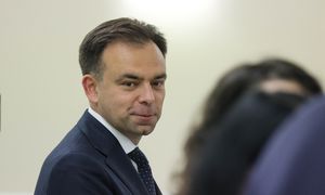 Rząd odsłoni karty. Minister finansów wskazał kluczowy termin
