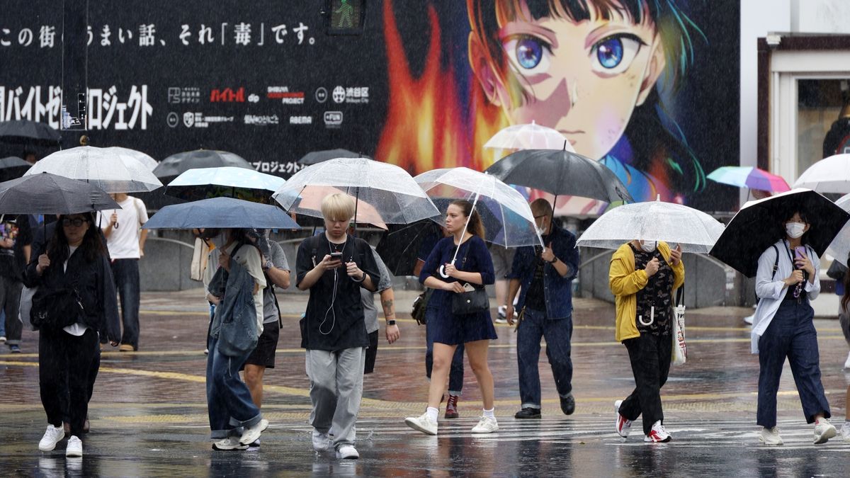 Japonia mierzy się ze skutkami tajfunu Dujuan