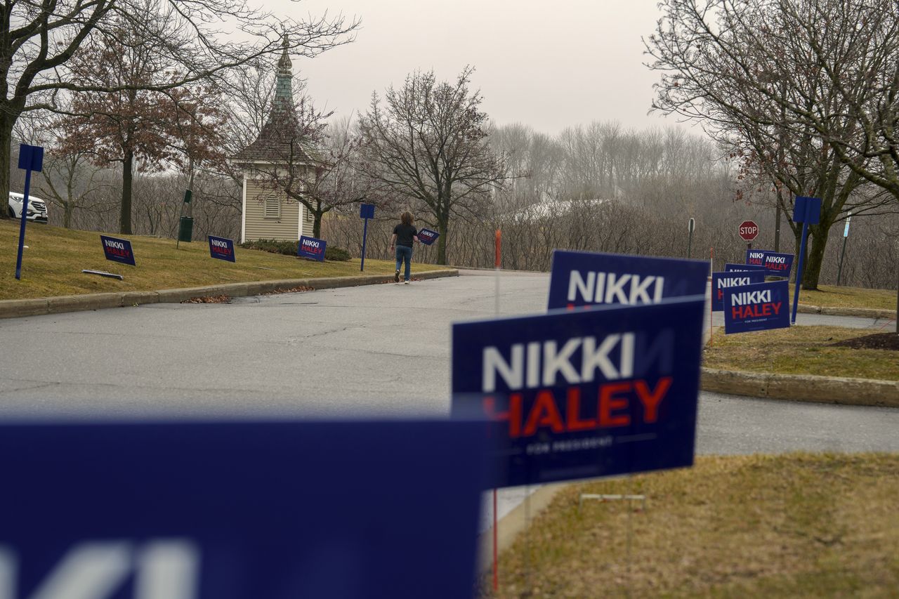 SOUTH BURLINGTON, VERMONT - MARCH 3: A campaign worker puts signs along the entryway to the DoubleTree Hotel on March 3, 2024 in South Burlington, Vermont. Republican presidential candidate, former U.N. Ambassador Nikki Haley held a campaign event ahead of Super Tuesday. Despite having lost every state primary thus far to former President Donald Trump, Haley intends to stay in the Republican race at least through Super Tuesday on March 5.
(Photo by John Tully/Getty Images)
