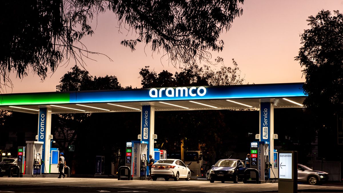 Stacja paliw Aramco. Zdj. ilustracyjne