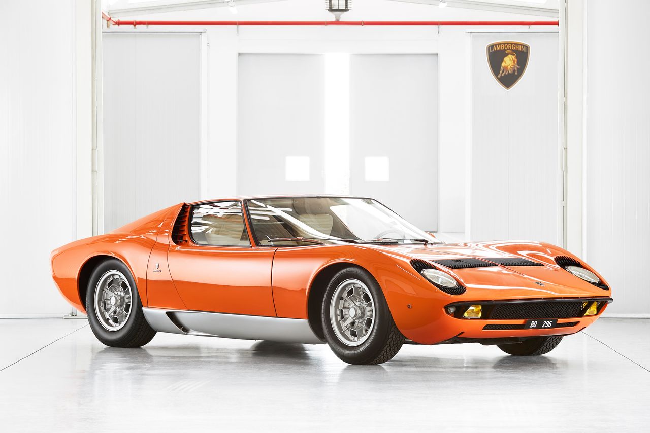 Lamborghini Miura w kolorze Arancio Miura