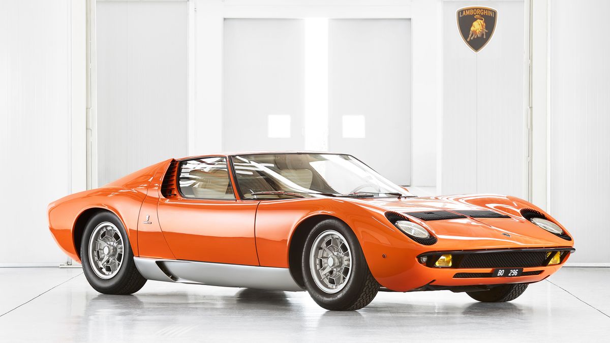 Lamborghini Miura w kolorze Arancio Miura