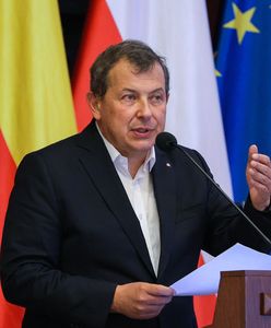 Zablokował nocną prohibicję. Sam alarmował o libacjach