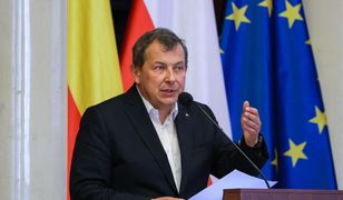 Zablokował nocną prohibicję. Sam alarmował o libacjach