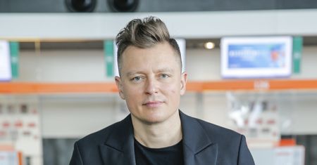 Eksperci nie dają mu szans. Rafał Brzozowski wierzy, że odniesie światowy sukces