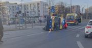 Szczecin: Zderzenie karetki z samochodem w centrum miasta. Utrudnienia w ruchu