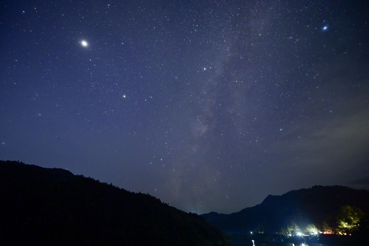 Deszcz meteorów Eta Akwarydów. Kiedy oglądać go na niebie?