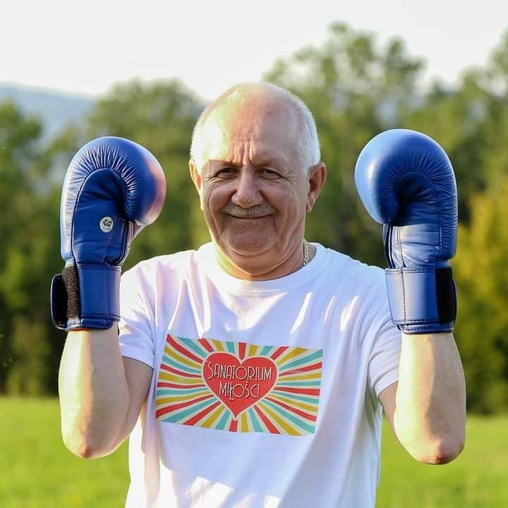 Edward z "Sanatorium miłości" zapewnia, że teraz "kocha i jest kochany". Cieszycie się?