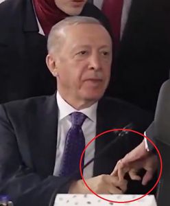Erdogan i Macron. Dyplomatyczne napięcie na szczycie w Tiranie
