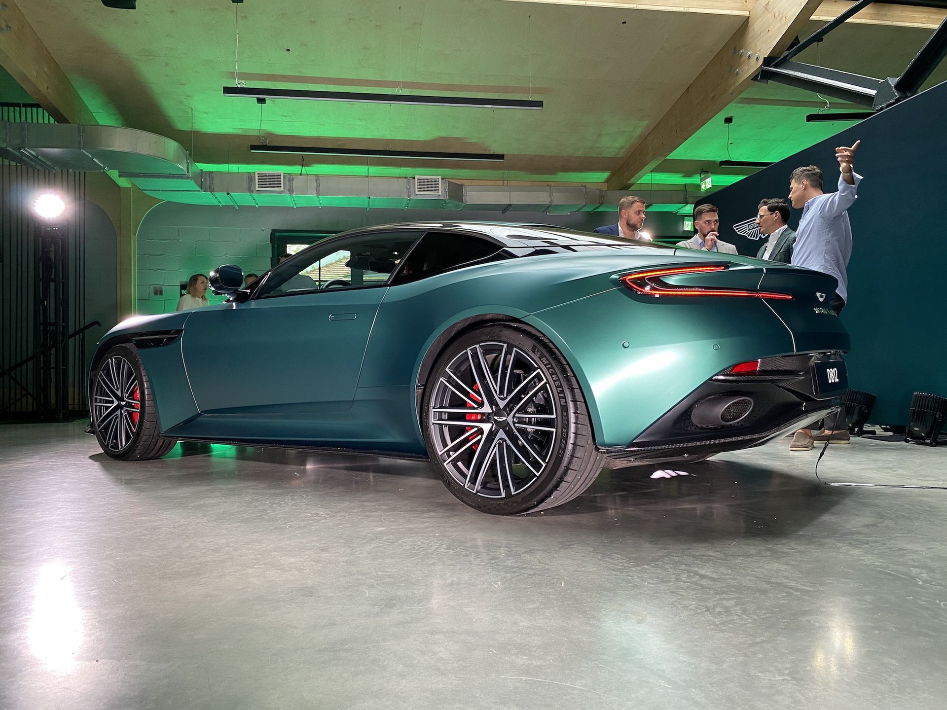 Aston Martin DB12 – polska premiera