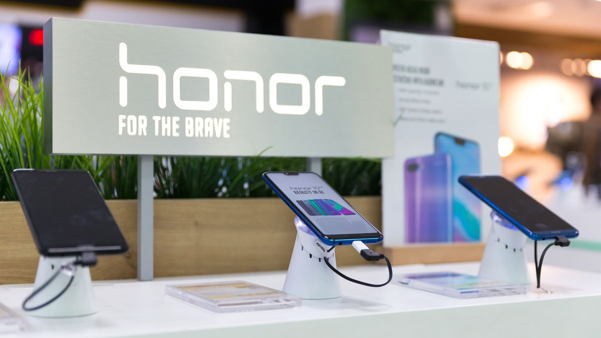 Honor poszukuje zgubionego prototypu smartfona (depositphotos)