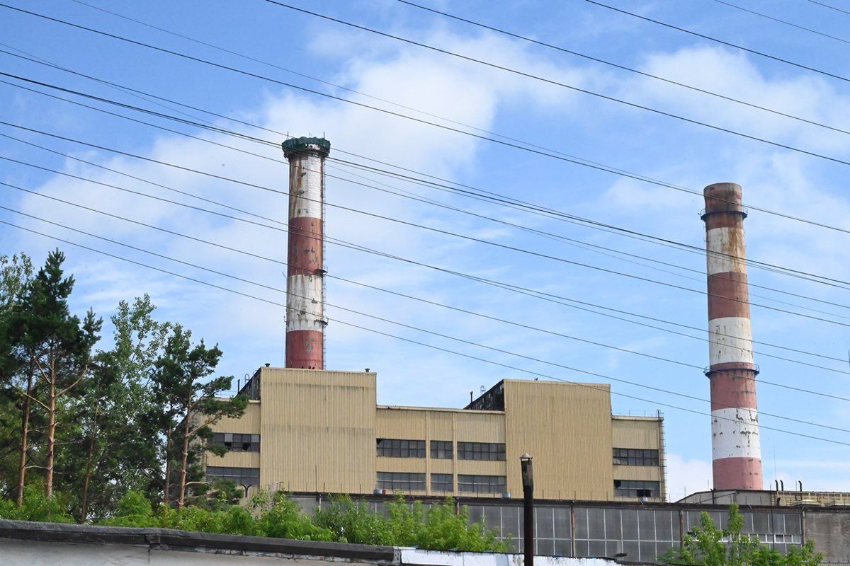 Za kilka miesięcy powinien zniknąć wysoki na 120 metrów komin nieczynnej Elektrowni Stalowa Wola