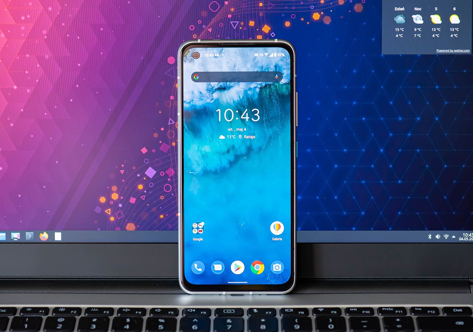 Asus ZenFone 8 wyświetlacz