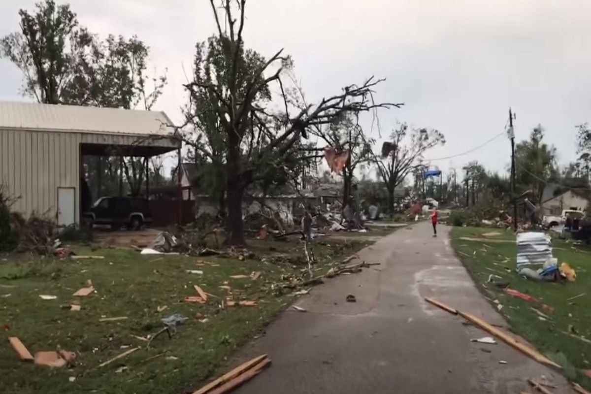 Przez Stany Zjednoczone przeszło tornado. Są ofiary śmiertelne