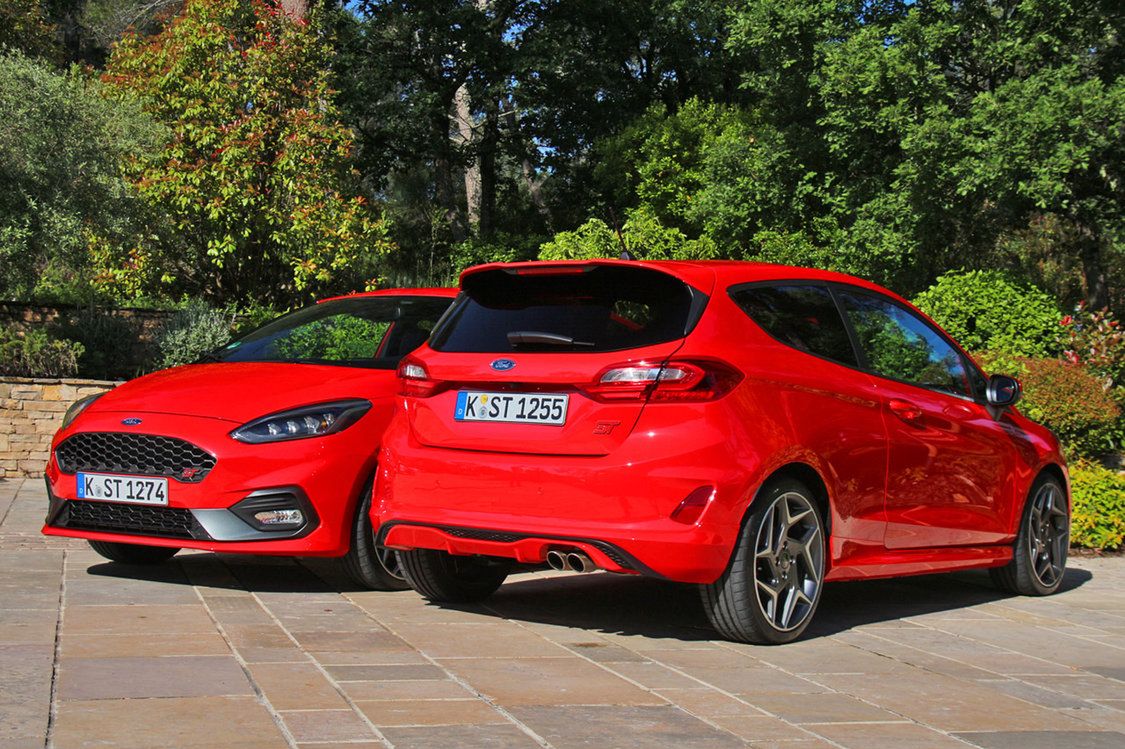3-drzwiowe hatchbacki to prawie wymarły gatunek. Na rynku zostało tylko kilka modeli