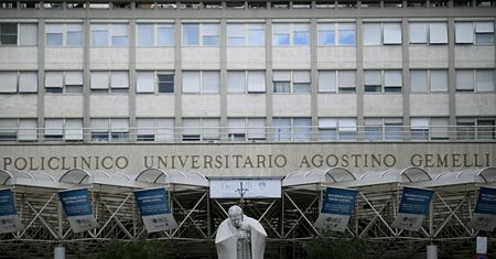 "Złożony obraz kliniczny". Są nowe szczegółu ws. stanu zdrowia papieża