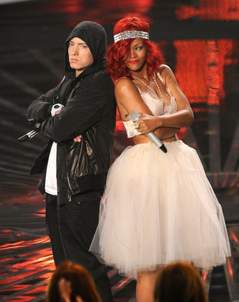 Eminem przeprasza Rihannę za piosenkę, w której popierał Chrisa Browna