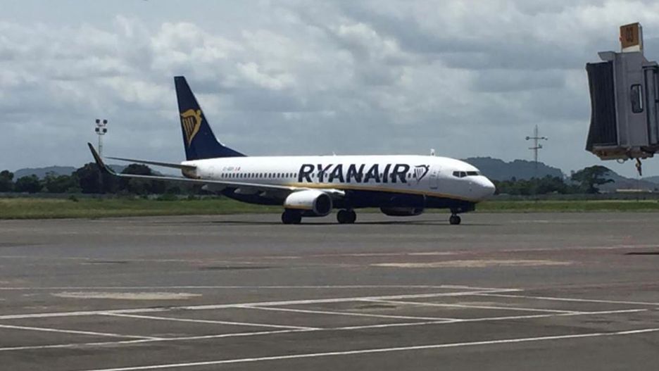 Koronawirus na świecie. Ryanair wznawia loty / foto ilustracyjne