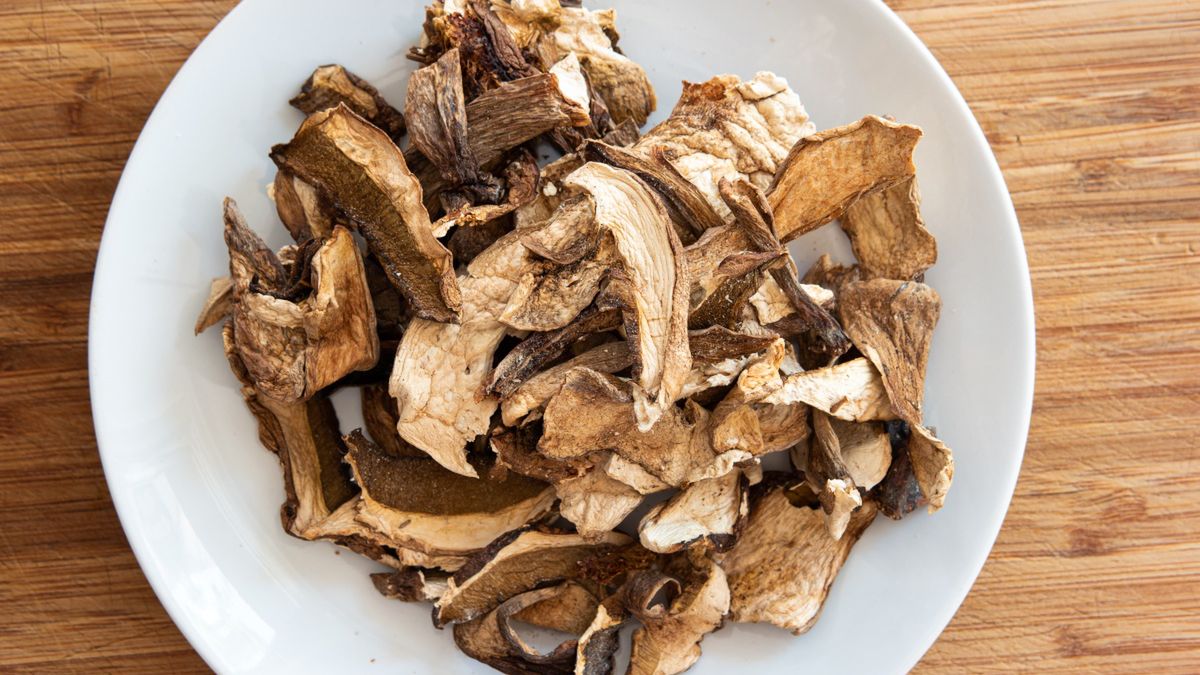 Jak moczyć suszone grzyby?