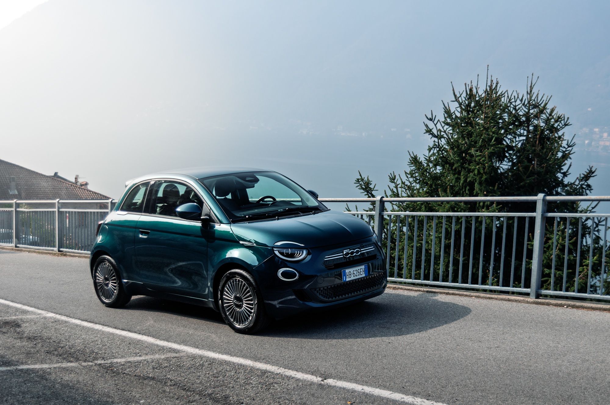 Fiat 500 Hybrid (2026) - test