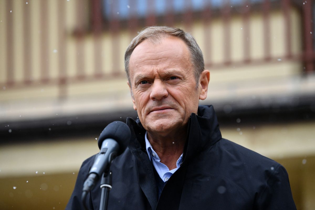 Donald Tusk potępił premiera Mateusza Morawieckiego, który pogratulował Viktorowi Orbanowi zwycięstwa w wyborach 