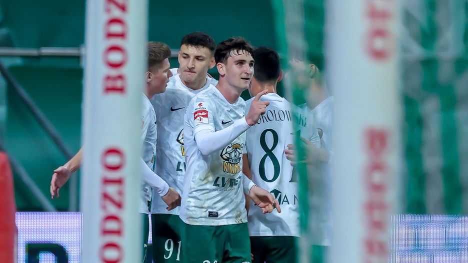 25.10.2025 WROCLAW SLASK WROCLAW GORNIK LECZNE BETCLIC 1 LIGA N/Z PILKA NOZNA GAZETA WROCLAWSKA PAWEL RELIKOWSKI / POLSKA PRESS