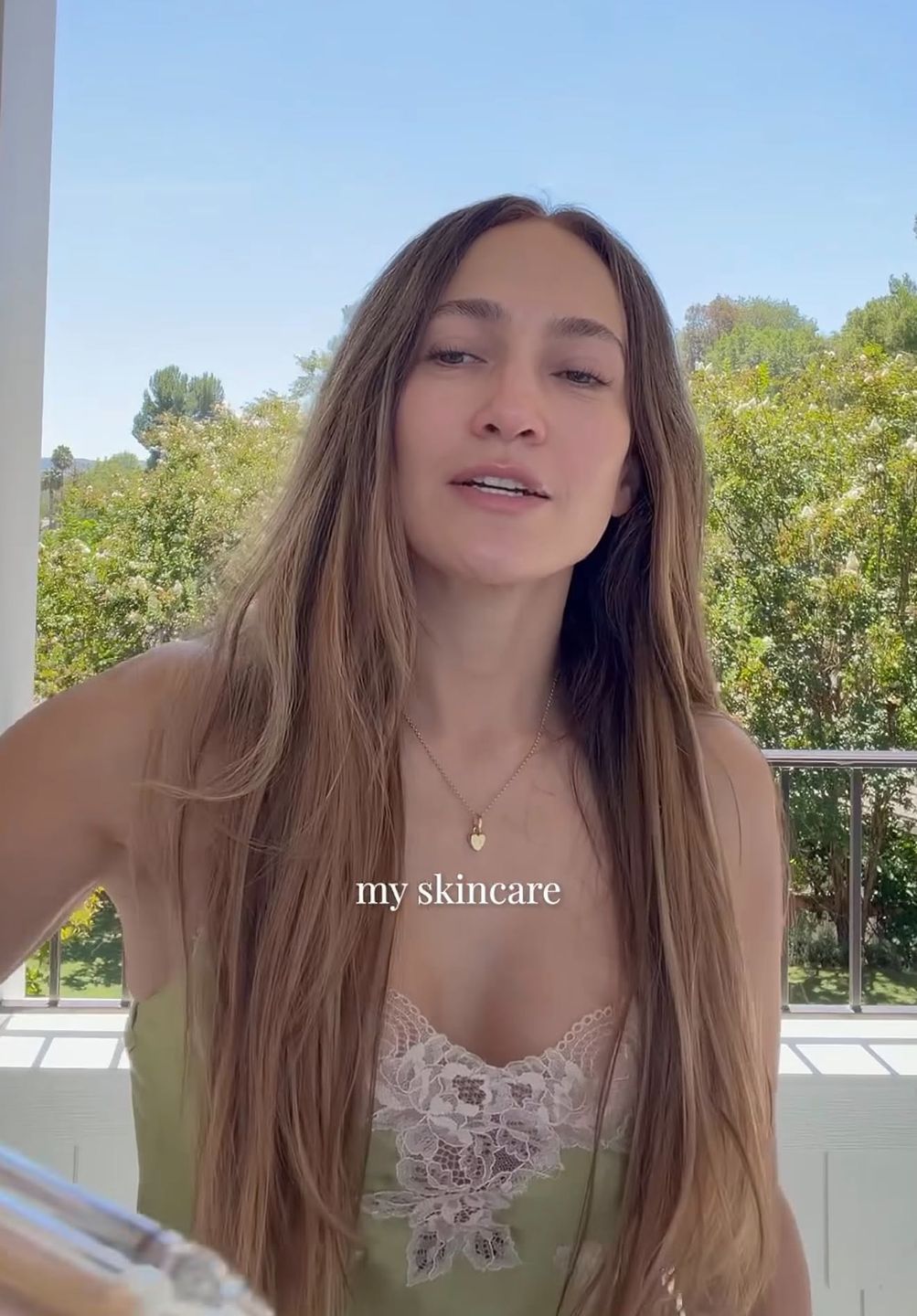 57-letnia Jennifer Lopez pokazała się bez grama makijażu