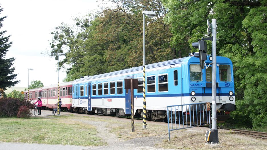 Za nasmarowanie torów olejem prawdopodobnie odpowiedzialny jest czeski kolejarz 