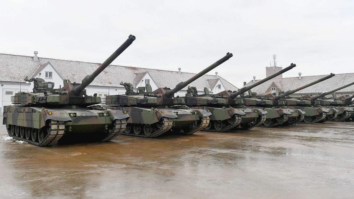 Pierwsze czołgi K2, które zostały przekazane polskiej armii, grudzień 2022 roku
