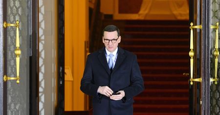 Budżet na rok 2022 o finansach publicznych mówi niewiele. Ekonomiści: napisany pod założenia prawne