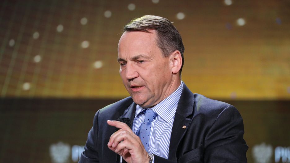 Warszawa, 24.05.2024. Minister spraw zagranicznych Radosław Sikorski podczas panelu "The Final Countdown. Are We Even Ready to Fight and Win?" w ramach konferencji PISM Strategic Ark 2024 w Warszawie, 24 bm. (amb) PAP/Tomasz Gzell