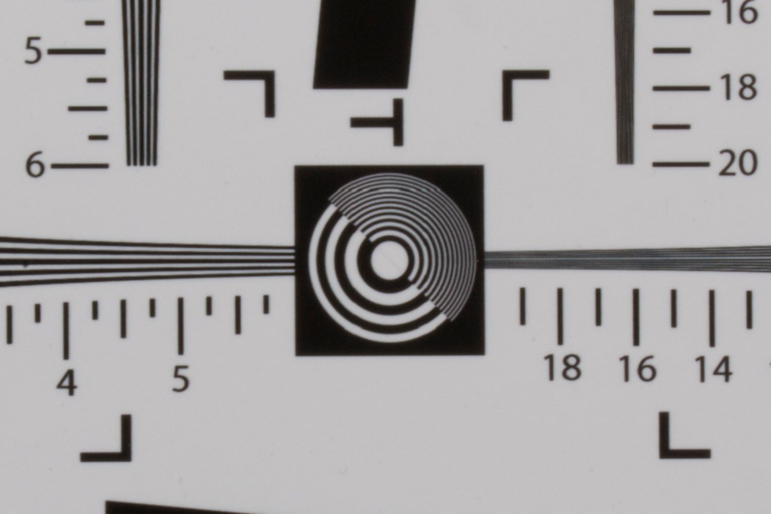 Tamron SP 90mm F/2.8 Di MACRO VC USD (F017) - solidne macro wśród mocnej konkurencji [recenzja] 48
