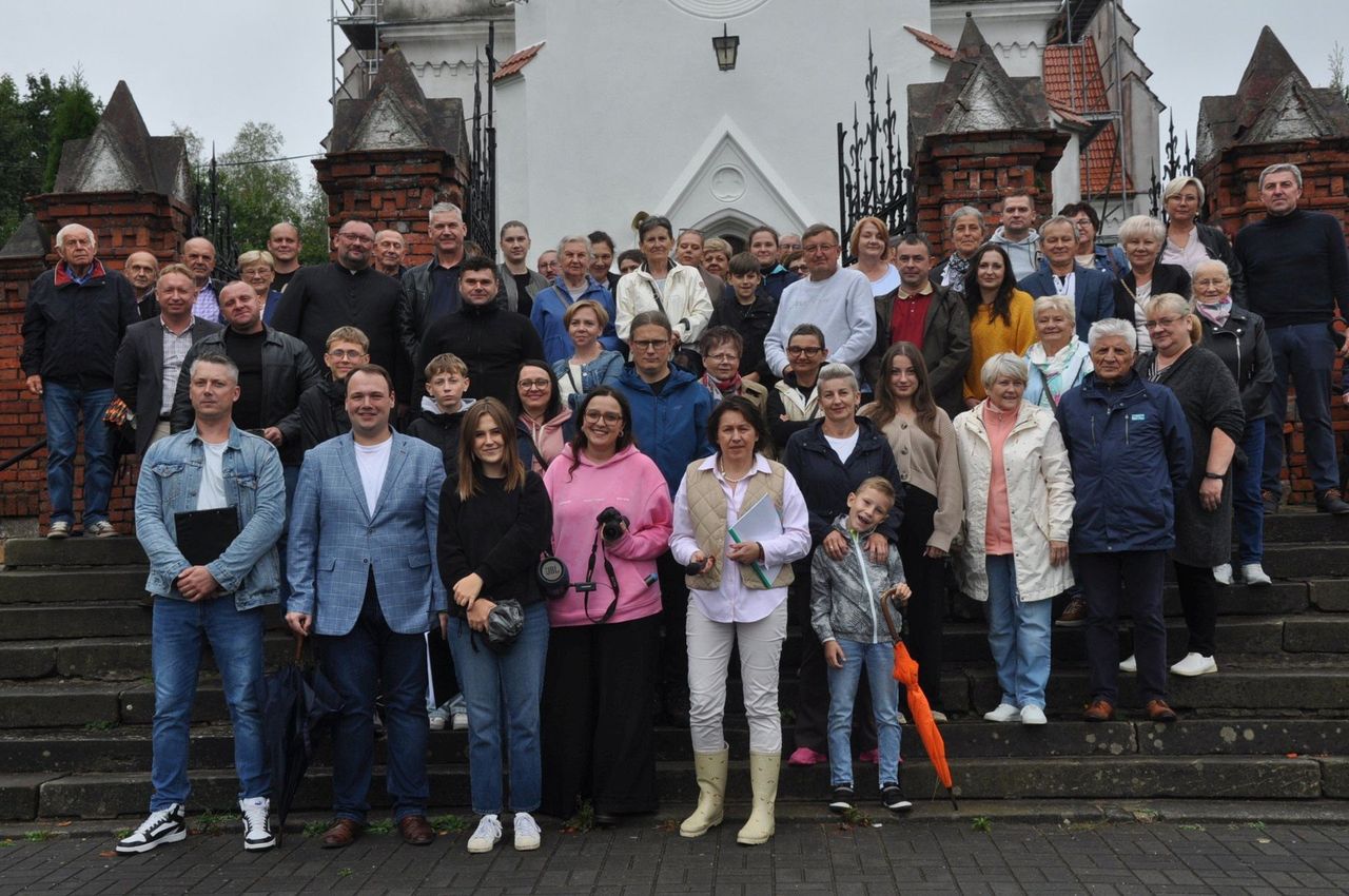 Niekłań Wielki: Historyczny spacer po miejscowości