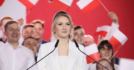 Wiemy, co Kinga Duda robiła w Londynie. Znamy wysokość zarobków