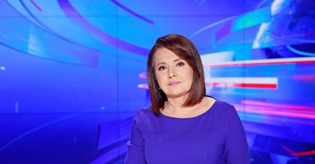 Danuta Holecka zaskoczyła stylizacją. Internauci patrzą na dekolt prezenterki