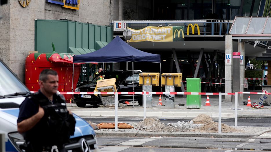 Berlin. Tragiczny poranek. Mężczyzna wjechał w grupę ludzi w centrum miasta