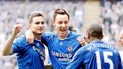 Samsung jednak wkurzony z powodu zakupu Motoroli? Wzmocni dział software? 1